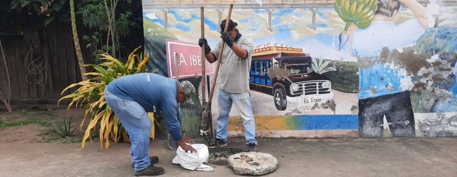 TRABAJOS DE LIMPIEZA EN LA PARROQUIA LA IBERIA