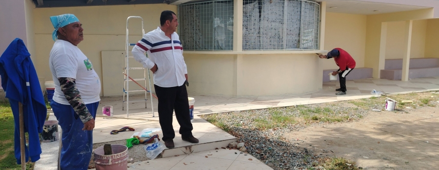 CONTINUAMOS CON LOS TRABAJOS DE MEJORAMIENTO Y EMBELLECIMIENTO DE NUESTRO PARQUE CENTRAL 